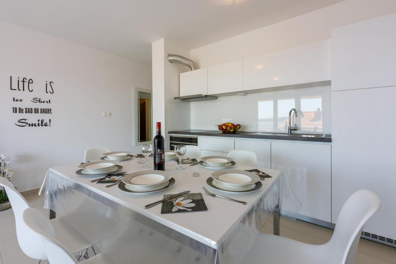 Apartmani Ilicevic Crikvenica Εξωτερικό φωτογραφία